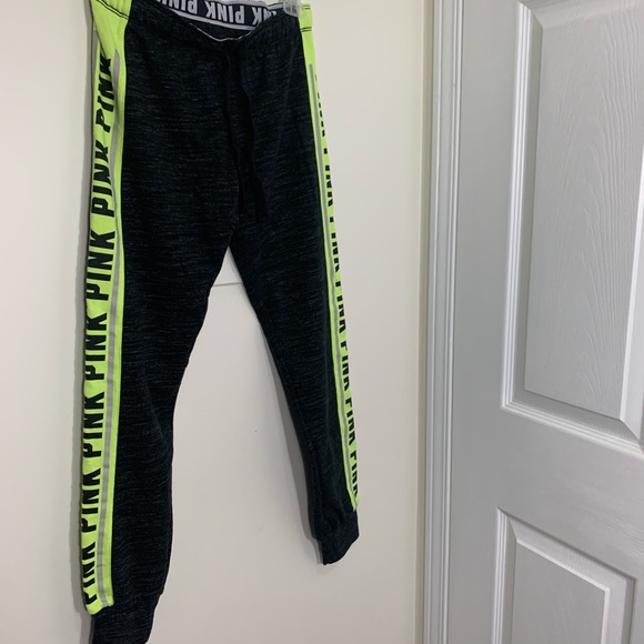 Pink Victoria Secret Comfy Joggers Pant Size XS - Picture 6 of 8
